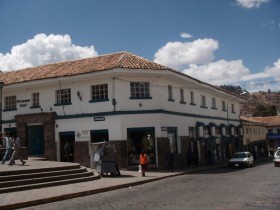 spanish-language-school-cusco-pero exterior of Ecela in Cusco